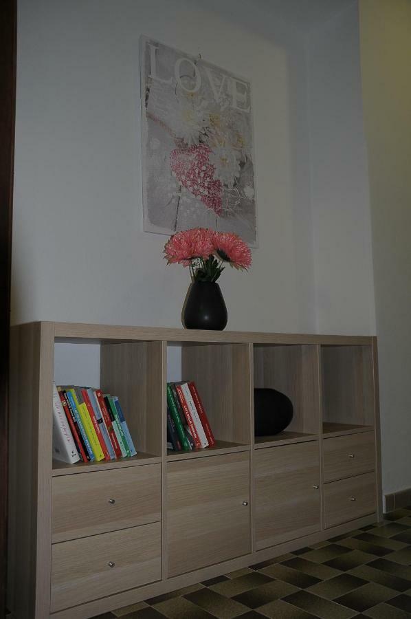 Il Ciliegio Apartment Monti Luaran gambar